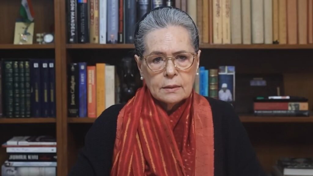 सरकार ने मनरेगा पर बुलडोजर चलाया: सोनिया गांधी ने वीबी-जी रैम जी बिल की आलोचना की, इसे 'काला कानून' बताया