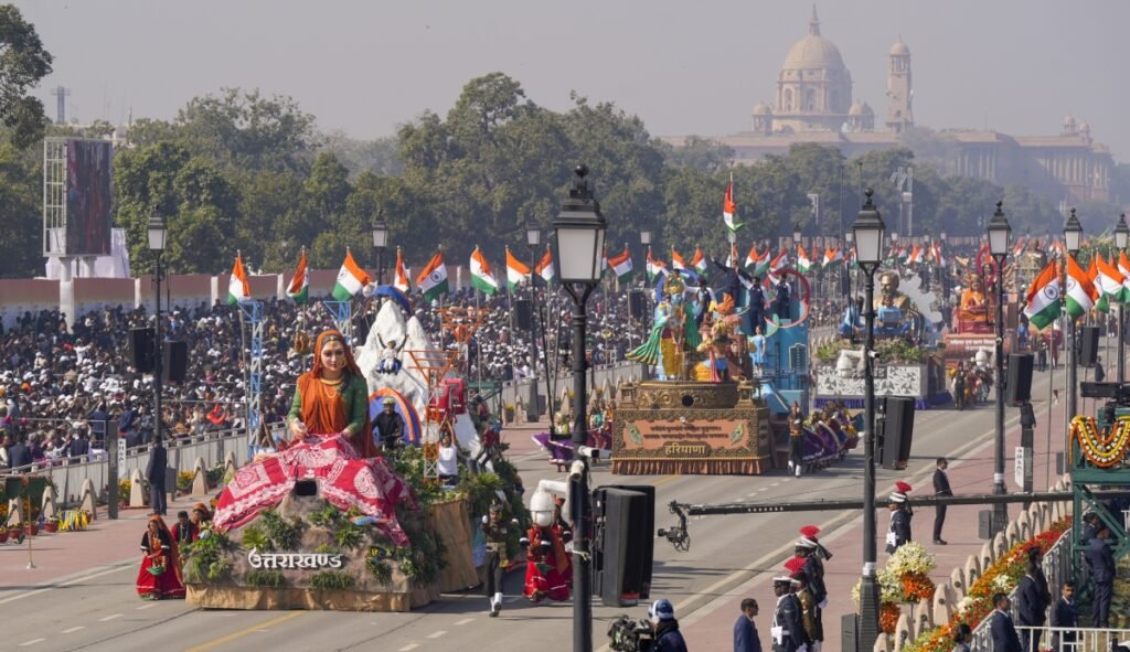 गणतंत्र दिवस: 'भारत पर्व' में लाल किले पर निकाली जाएगी झांकियां | दिनांक, समय और टिकट की कीमतें देखें