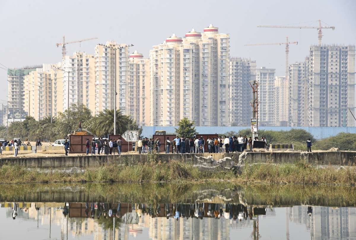पर्यावरण अधिनियम का उल्लंघन: ग्रीन ट्रिब्यूनल ने तकनीकी विशेषज्ञ की मौत पर नोएडा प्राधिकरण को नोटिस जारी किया