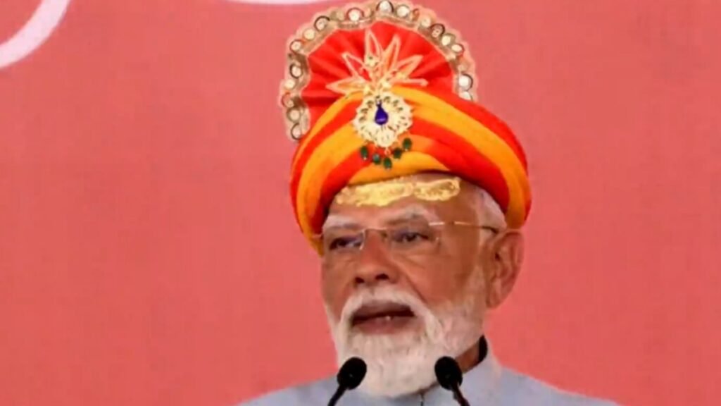 'सोमनाथ मंदिर पुनर्निर्माण का विरोध करने वाली ताकतें अब भी सक्रिय': स्वाभिमान पर्व पर पीएम मोदी