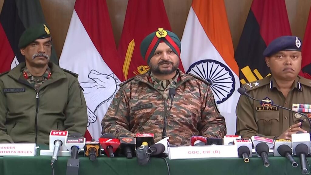 ऑपरेशन ट्रैशी-I: भारतीय सशस्त्र बलों की 326 दिनों की उच्च ऊंचाई वाली खोज ने जेके के किश्तवाड़ में आतंकवादी नेटवर्क को कुचल दिया ऑपरेशन ट्रैशी-I: भारतीय सशस्त्र बलों की 326 दिनों की उच्च ऊंचाई वाली खोज ने जेके के किश्तवाड़ में आतंकवादी नेटवर्क को कुचल दिया