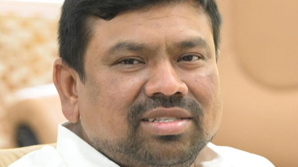 आयकर विभाग ने मद्रास उच्च न्यायालय को बताया कि सांसद नवास कानी के खिलाफ जांच शुरू हो गई है