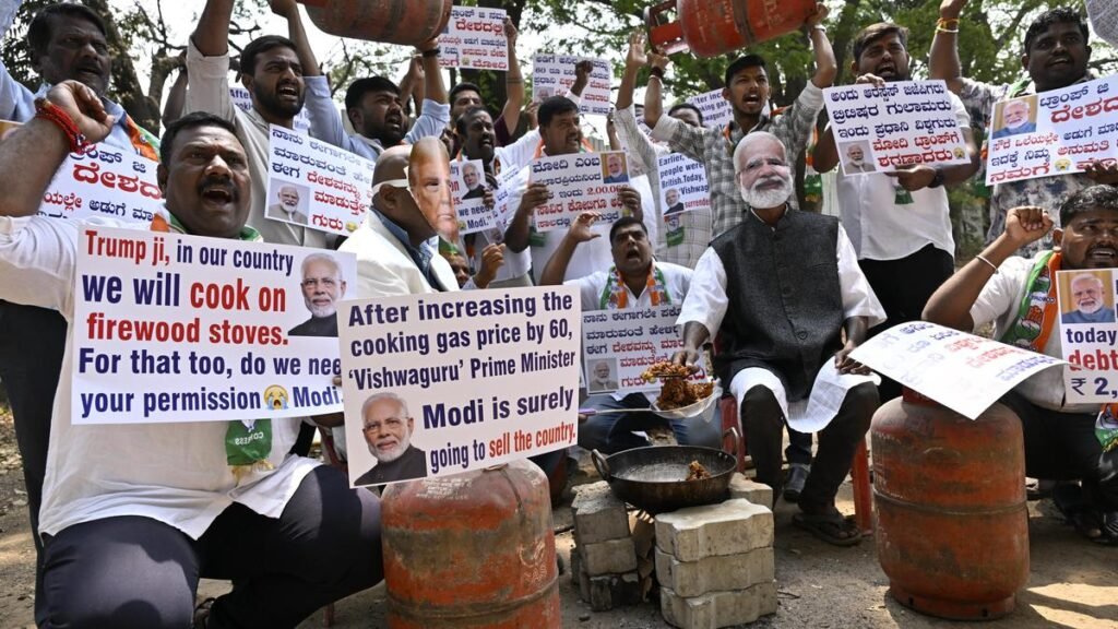 एलपीजी बढ़ोतरी: घर में खाना बनाना और बाहर खाना महंगा होने की उम्मीद