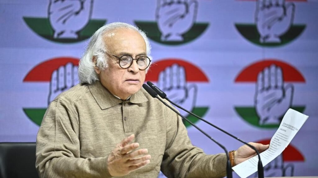 'कायरतापूर्ण और समझौतावादी': अमेरिका की 'भारत को अनुमति देने' वाली टिप्पणी के बाद कांग्रेस ने सरकार की आलोचना की