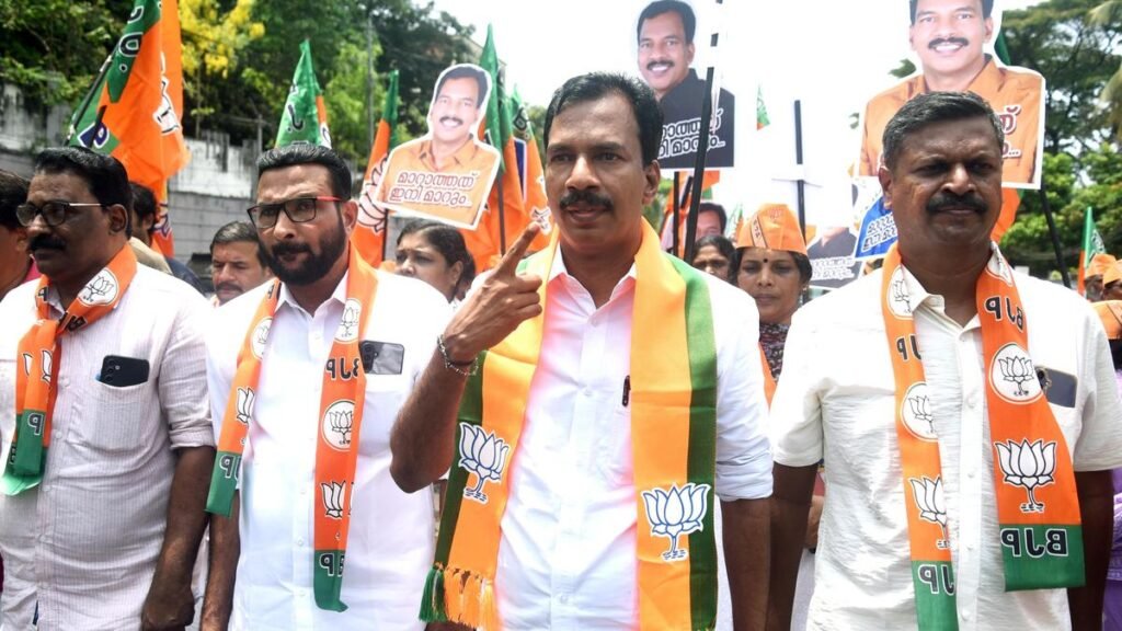 केरल विधानसभा चुनाव 2026: कोझिकोड में 141 उम्मीदवारों ने नामांकन पत्र दाखिल किया, 24 मार्च को होगी स्क्रूटनी