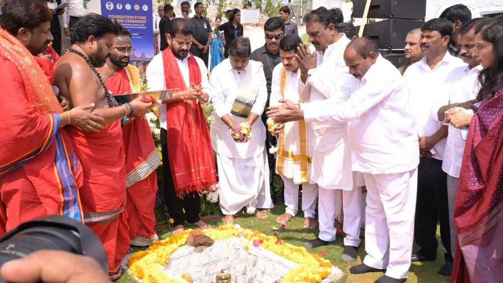 कौन सी संस्कृति राजनीतिक कारणों से नदी बहाली का विरोध करने का समर्थन करती है: तेलंगाना के मुख्यमंत्री रेवंत रेड्डी ने बीआरएस, भाजपा पर निशाना साधा कौन सी संस्कृति राजनीतिक कारणों से नदी बहाली का विरोध करने का समर्थन करती है: तेलंगाना के मुख्यमंत्री रेवंत रेड्डी ने बीआरएस, भाजपा पर निशाना साधा