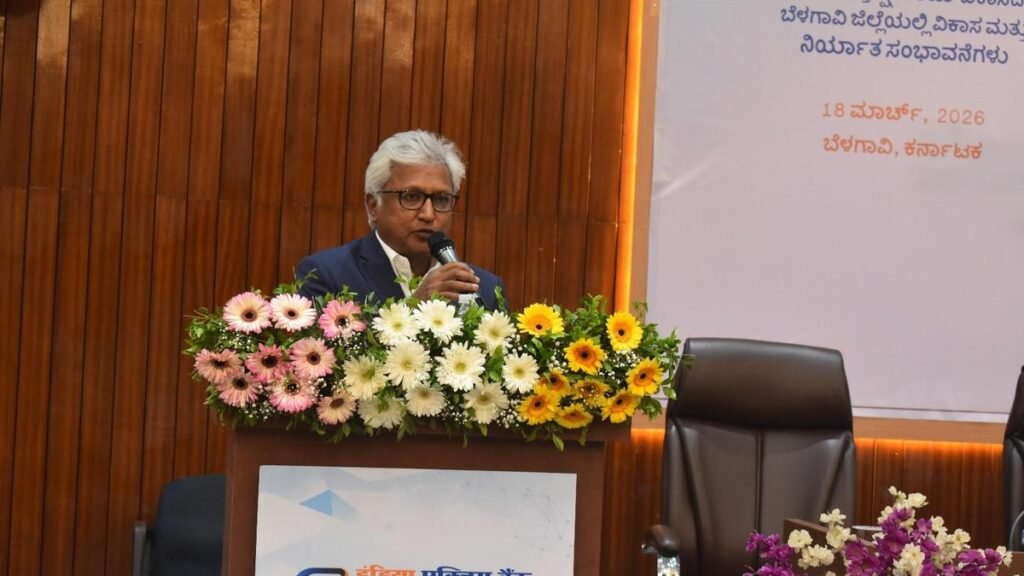 जिला परिषद सीईओ का कहना है कि किसानों, कारीगरों को अपनी उपज के विपणन के लिए नए तरीके खोजने चाहिए जिला परिषद सीईओ का कहना है कि किसानों, कारीगरों को अपनी उपज के विपणन के लिए नए तरीके खोजने चाहिए