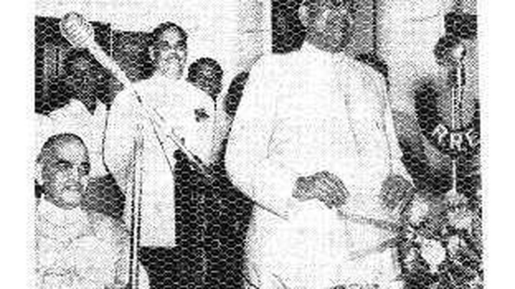 तमिलनाडु के विवादास्पद राज्यपालों की गाथा 1950 के दशक के श्री प्रकाश से शुरू होती है तमिलनाडु के विवादास्पद राज्यपालों की गाथा 1950 के दशक के श्री प्रकाश से शुरू होती है
