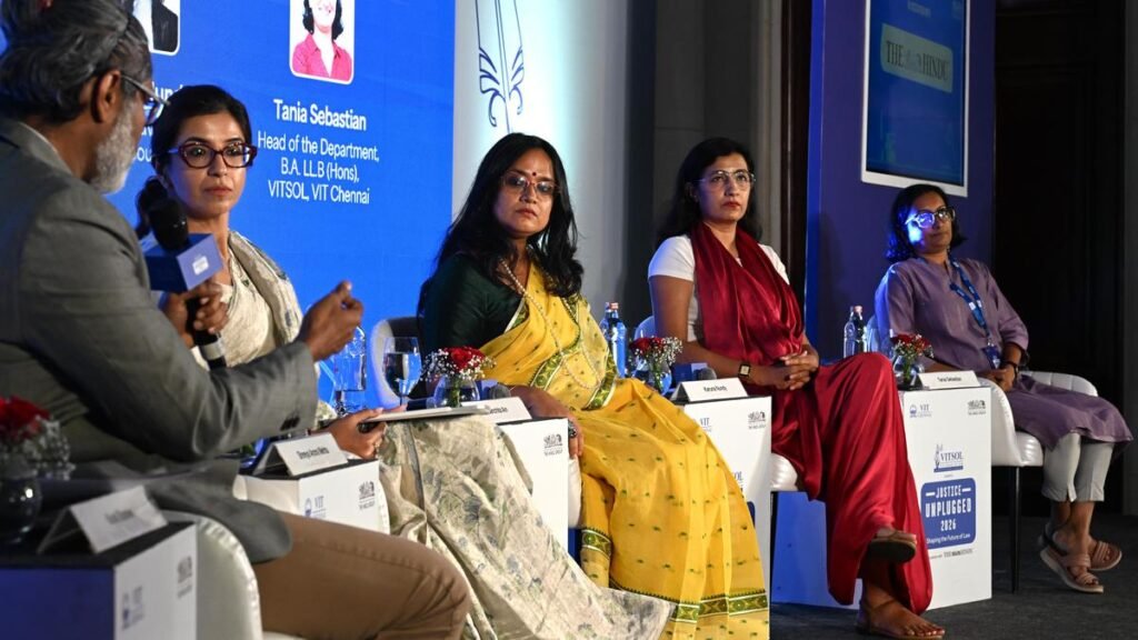 ‘न्याय को सुलभ बनाने के लिए औपचारिक समानता से परे एक प्रणालीगत दृष्टिकोण की आवश्यकता है’ 'न्याय को सुलभ बनाने के लिए औपचारिक समानता से परे एक प्रणालीगत दृष्टिकोण की आवश्यकता है'