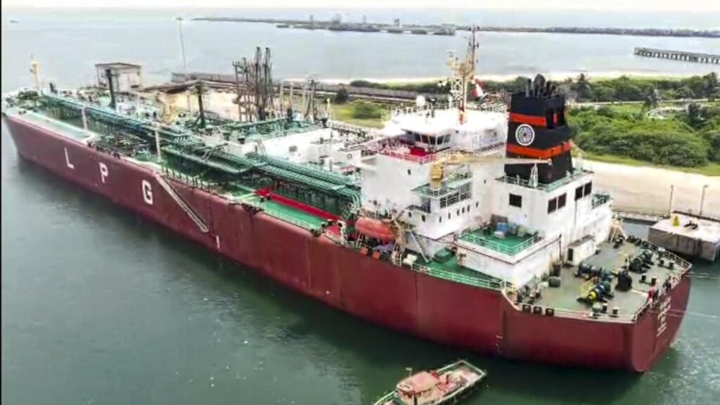 भारतीय एलपीजी वाहक ने होर्मुज जलडमरूमध्य को पार किया: समुद्री यातायात वेबसाइट