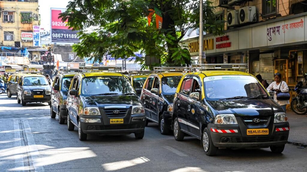 महाराष्ट्र में परिवहन ऑपरेटर गुरुवार से राज्यव्यापी हड़ताल के लिए तैयार हैं; ई-चालान व्यवस्था को वापस लेने की मांग