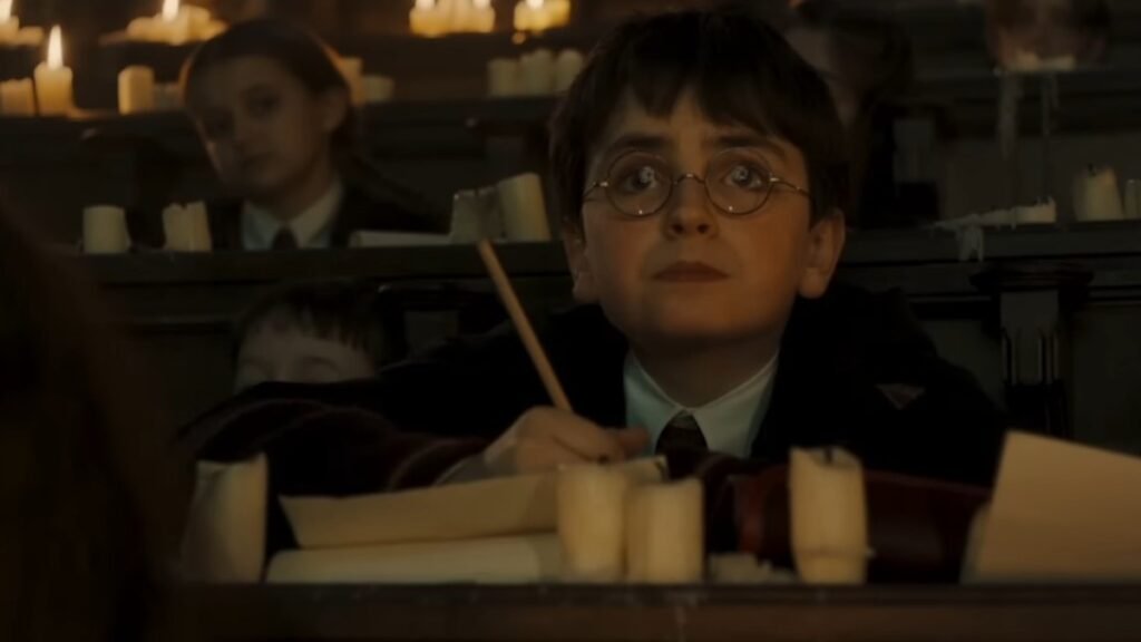 हैरी पॉटर सीरीज़ का पहला प्रोमो: प्रशंसक डोमिनिक मैकलॉघलिन के नए संस्करण के बारे में क्या कह रहे हैं