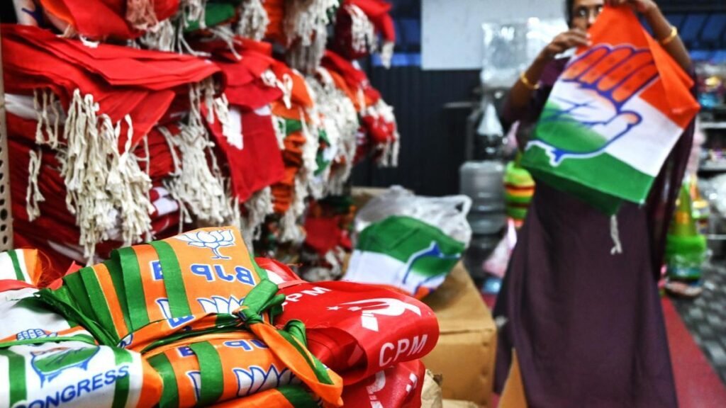 केरल चुनाव 2026: जैसे-जैसे प्रमुख मोर्चों ने अभियान तेज किया है और पहचान की राजनीति केंद्र में आ गई है, मतदान तेज हो गया है