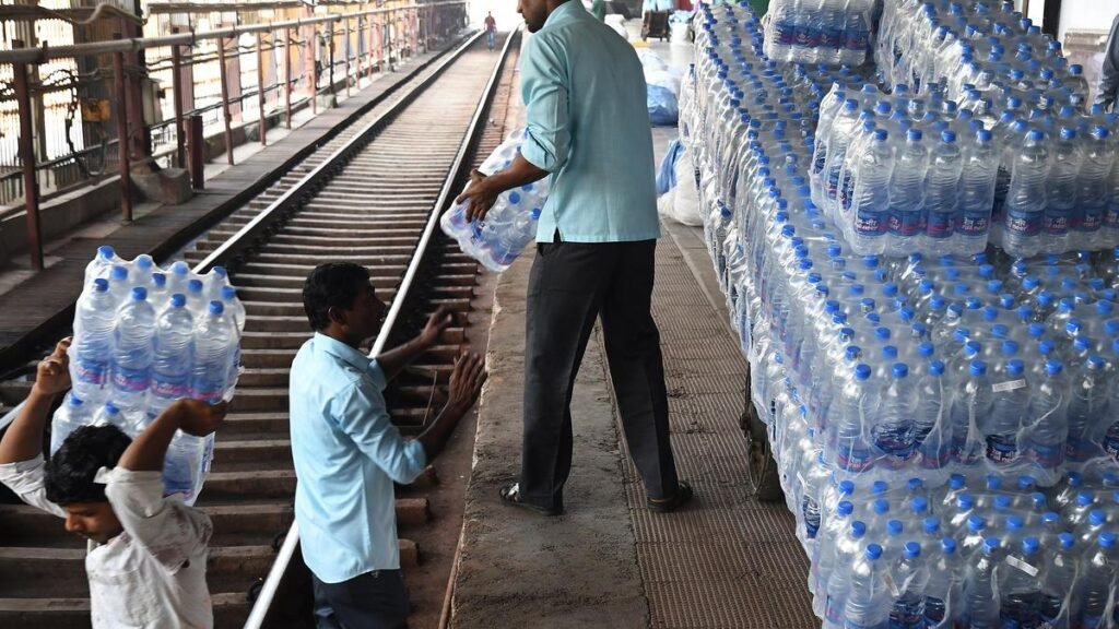 रेल नीर घोटाला: सीआईसी ने निविदाओं में सीबीआई, ईडी मामलों के खुलासे पर आरटीआई डेटा से इनकार करने के लिए आईआरसीटीसी की खिंचाई की