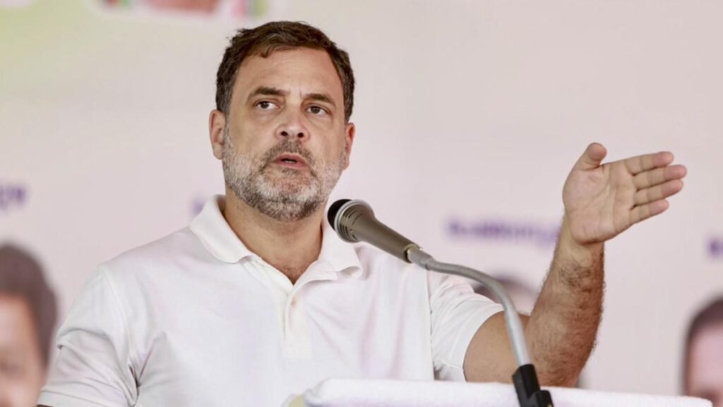 सीसीटीवी, ऐप्स के जरिए विदेशी निगरानी छिपा रही सरकार; सार्वजनिक सुरक्षा ख़तरे में: राहुल गांधी सीसीटीवी, ऐप्स के जरिए विदेशी निगरानी छिपा रही सरकार; सार्वजनिक सुरक्षा ख़तरे में: राहुल गांधी