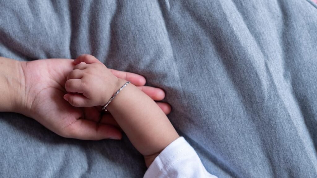 90% से अधिक भारतीय शिशु अस्पतालों में पैदा हुए, 87% एक वर्ष के बच्चों का पूर्ण टीकाकरण: एनएफएचएस-6 90% से अधिक भारतीय शिशु अस्पतालों में पैदा हुए, 87% एक वर्ष के बच्चों का पूर्ण टीकाकरण: एनएफएचएस-6