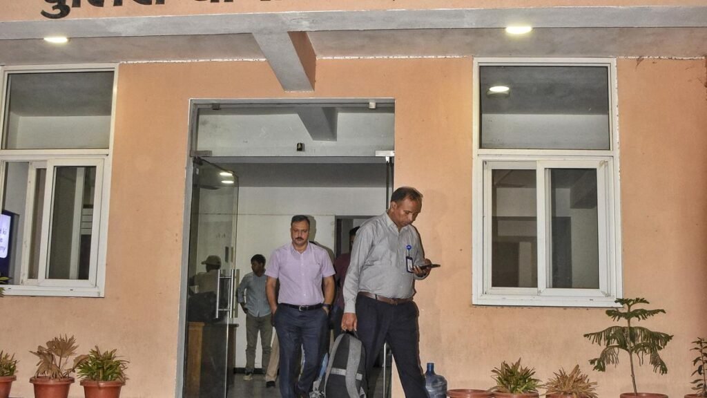 NEET-UG 2026: जांच में पता चला कि केरल में एमबीबीएस छात्र ने राजस्थान में दोस्तों को अनुमान पत्र भेजा था NEET-UG 2026: जांच में पता चला कि केरल में एमबीबीएस छात्र ने राजस्थान में दोस्तों को अनुमान पत्र भेजा था