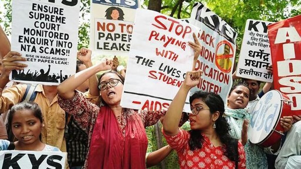 एनटीए ने सुप्रीम कोर्ट के समक्ष हलफनामे में एनईईटी-यूजी पेपर लीक के बाद सुधारात्मक उपायों की रूपरेखा तैयार की एनटीए ने सुप्रीम कोर्ट के समक्ष हलफनामे में एनईईटी-यूजी पेपर लीक के बाद सुधारात्मक उपायों की रूपरेखा तैयार की