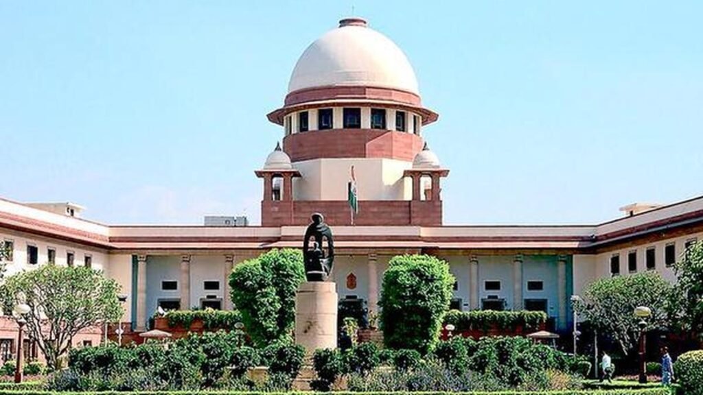 एनसीईआरटी पुस्तक विवाद: सुप्रीम कोर्ट ने तीन शिक्षकों से संबंधित पिछले आदेश में संशोधन किया