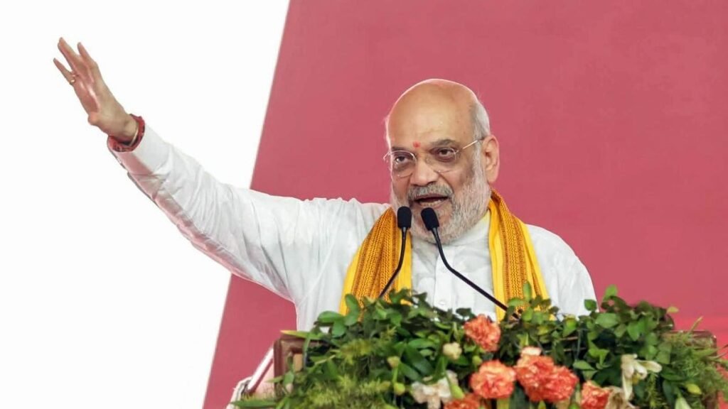 ‘कृत्रिम’ जनसांख्यिकीय परिवर्तनों पर पैनल इस मुद्दे से निपटने के लिए कानून की आवश्यकता पर विचार कर सकता है: अमित शाह 'कृत्रिम' जनसांख्यिकीय परिवर्तनों पर पैनल इस मुद्दे से निपटने के लिए कानून की आवश्यकता पर विचार कर सकता है: अमित शाह