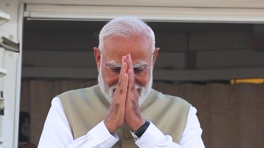 पांच देशों का दौरा खत्म कर पीएम मोदी स्वदेश रवाना