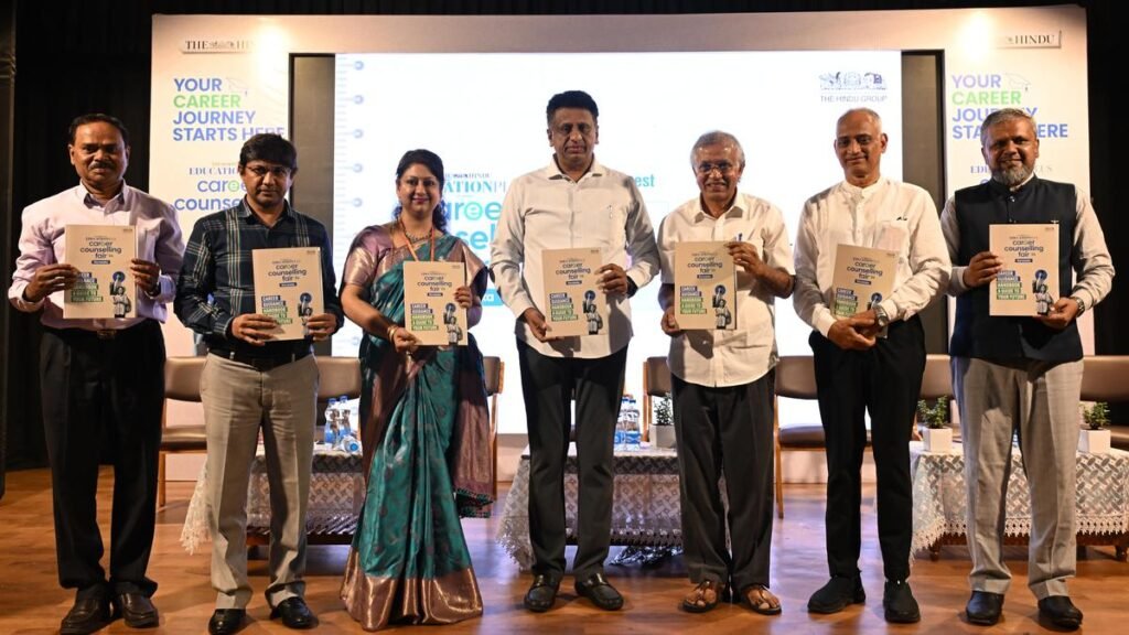 बेंगलुरु में द हिंदू एजुकेशनप्लस करियर काउंसलिंग फेयर-2026 को व्यापक प्रतिक्रिया