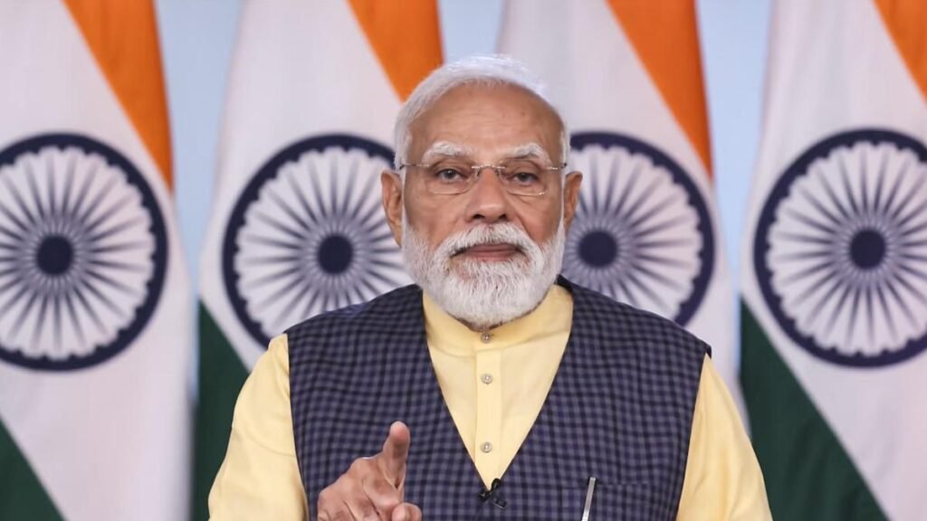 मन की बात: पीएम ने एथलीटों, किसानों, जमीनी स्तर पर बदलाव लाने वालों की सराहना की मन की बात: पीएम ने एथलीटों, किसानों, जमीनी स्तर पर बदलाव लाने वालों की सराहना की