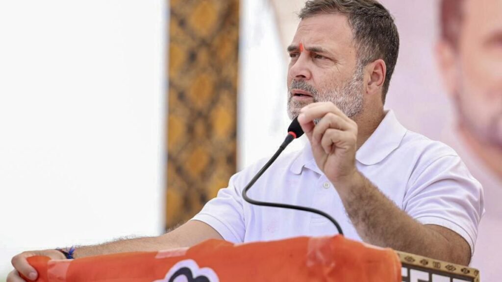 ‘महंगाई मानव’ फिर से हिट: राहुल ने ईंधन बढ़ोतरी पर पीएम की आलोचना की 'महंगाई मानव' फिर से हिट: राहुल ने ईंधन बढ़ोतरी पर पीएम की आलोचना की