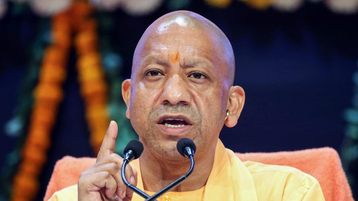 यूपी के सीएम योगी ने मंत्रियों को बारिश से प्रभावित परिवारों से मिलने का निर्देश दिया; शीघ्र सहायता के निर्देश जारी करता है