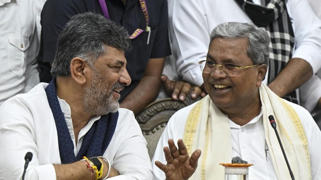 सुचारू परिवर्तन के बाद, कर्नाटक के नए मुख्यमंत्री के सामने एक नाजुक कार्य है सुचारू परिवर्तन के बाद, कर्नाटक के नए मुख्यमंत्री के सामने एक नाजुक कार्य है