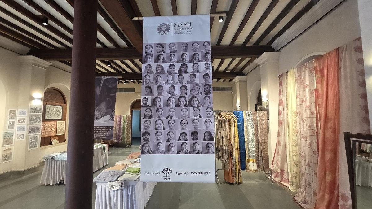 MAATI बिहार से महिला कारीगरों को बेंगलुरु लाता है