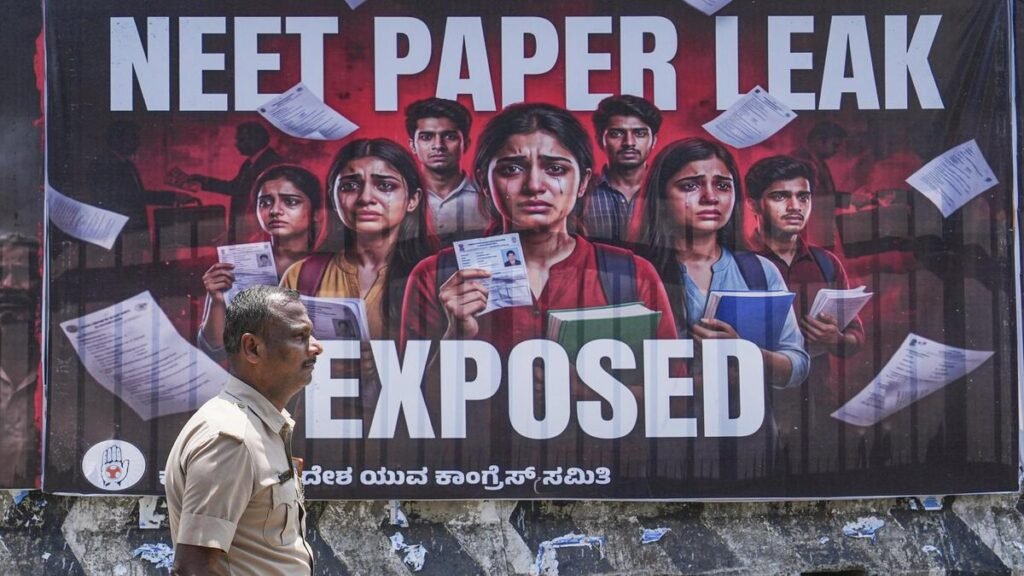 बीजेपी की आपत्ति के बाद डॉक्टरों की संस्था को NEET पर संसदीय पैनल की बैठक से रोका गया बीजेपी की आपत्ति के बाद डॉक्टरों की संस्था को NEET पर संसदीय पैनल की बैठक से रोका गया