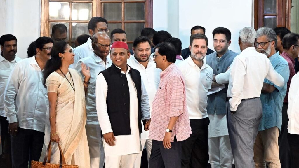 ‘भारत जनबंधन’ एकजुट, 23 दलों ने भागीदारी की पुष्टि की: कांग्रेस 'भारत जनबंधन' एकजुट, 23 दलों ने भागीदारी की पुष्टि की: कांग्रेस