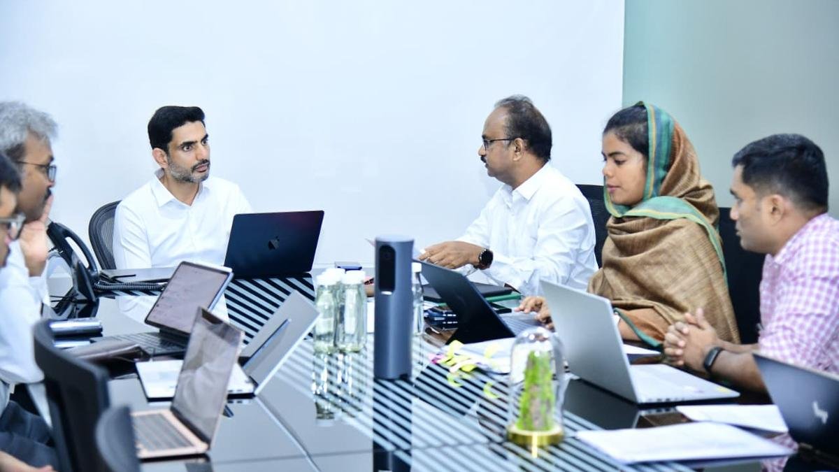 मानव संसाधन विकास मंत्री नारा लोकेश का कहना है कि पीएम श्री फंड के उपयोग में आंध्र प्रदेश देश में शीर्ष पर है