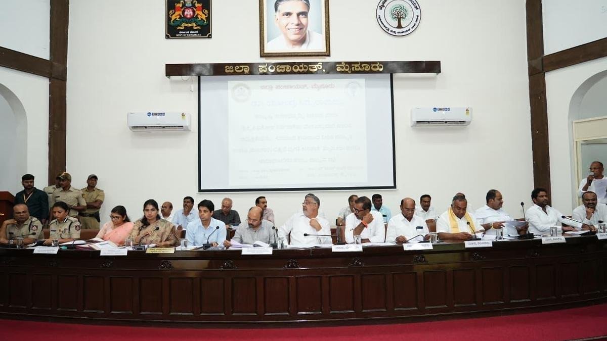 मैसूरु: खराब मानसून की संभावना ने किसानों के लिए फसल संबंधी सलाह जारी कर दी है