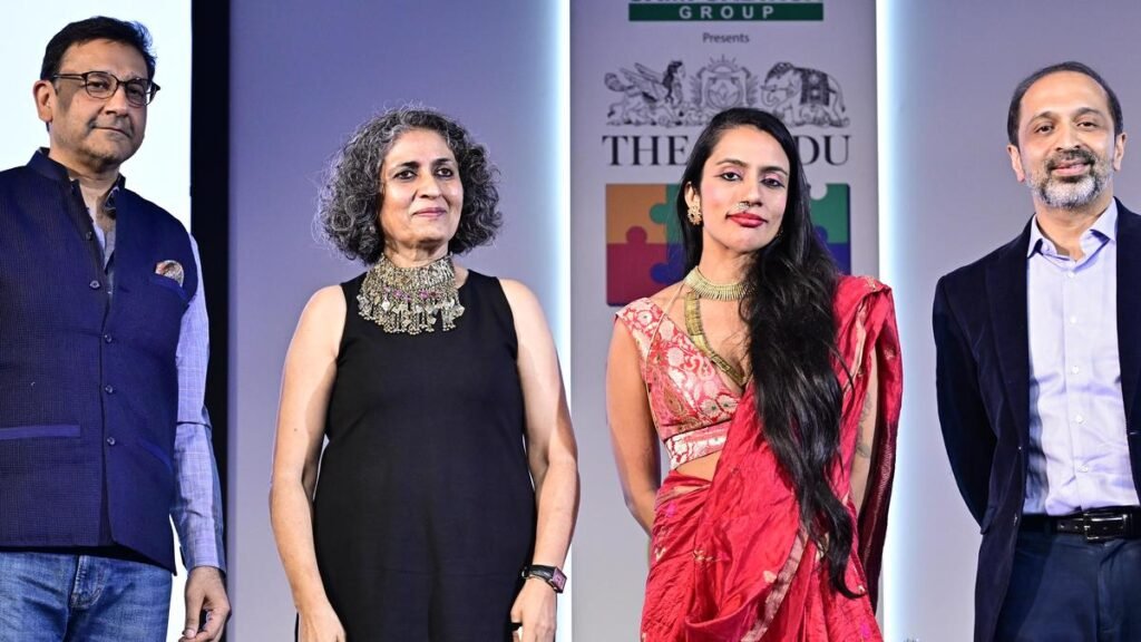 यादें, माध्यम, या संदेश? कला एक परिवर्तनशील विश्व के दर्पण के रूप में यादें, माध्यम, या संदेश? कला एक परिवर्तनशील विश्व के दर्पण के रूप में