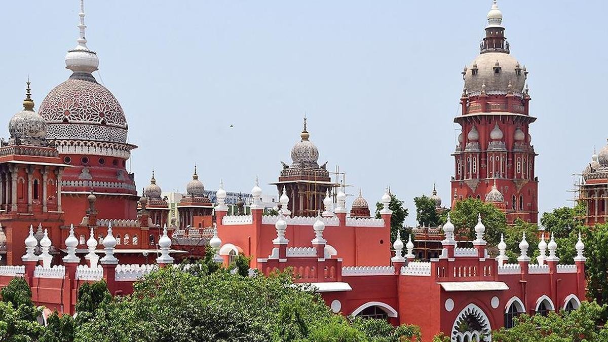 रेवेन्यू बार एसोसिएशन ने वित्त अधिनियम, 2026 के विभिन्न प्रावधानों की संवैधानिक वैधता को चुनौती दी है