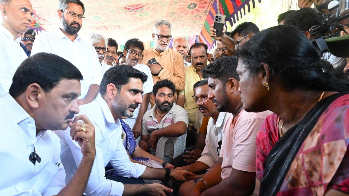 'सिर्फ पैसा देने के बारे में नहीं': लोकेश ने स्टील ब्लास्ट परिवारों के लिए दीर्घकालिक समर्थन का वादा किया