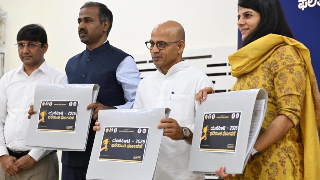 सीईटी टॉपर्स की सूची में राज्य बोर्ड के छात्रों का दबदबा है