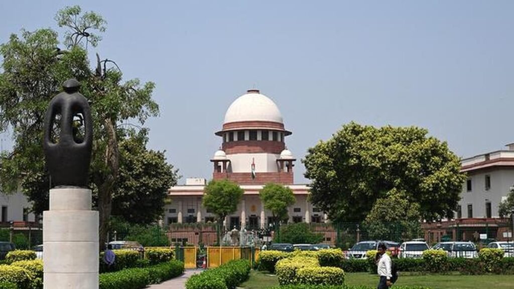 सुप्रीम कोर्ट द्वारा नियुक्त न्याय मित्र ने अवैध निर्माण के खिलाफ कार्रवाई पर एमसीडी को निर्देश देने की मांग की है सुप्रीम कोर्ट द्वारा नियुक्त न्याय मित्र ने अवैध निर्माण के खिलाफ कार्रवाई पर एमसीडी को निर्देश देने की मांग की है