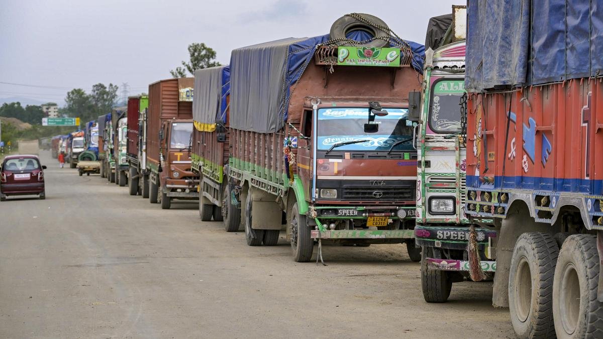 एनएचआईडीसीएल ने मणिपुर की राजधानी के लिए कम परेशानी वाले राजमार्ग को पूरा करने के लिए दिसंबर का लक्ष्य निर्धारित किया है