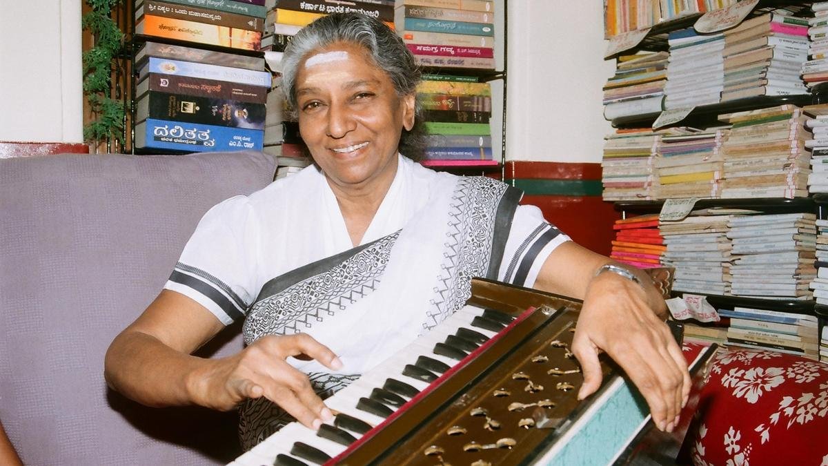 एस जानकी (1938-2026) - वह आवाज जो हर राज्य की थी | तस्वीरों में