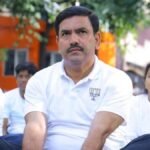 कर्नाटक में विपक्ष गुटों से भरा हुआ है