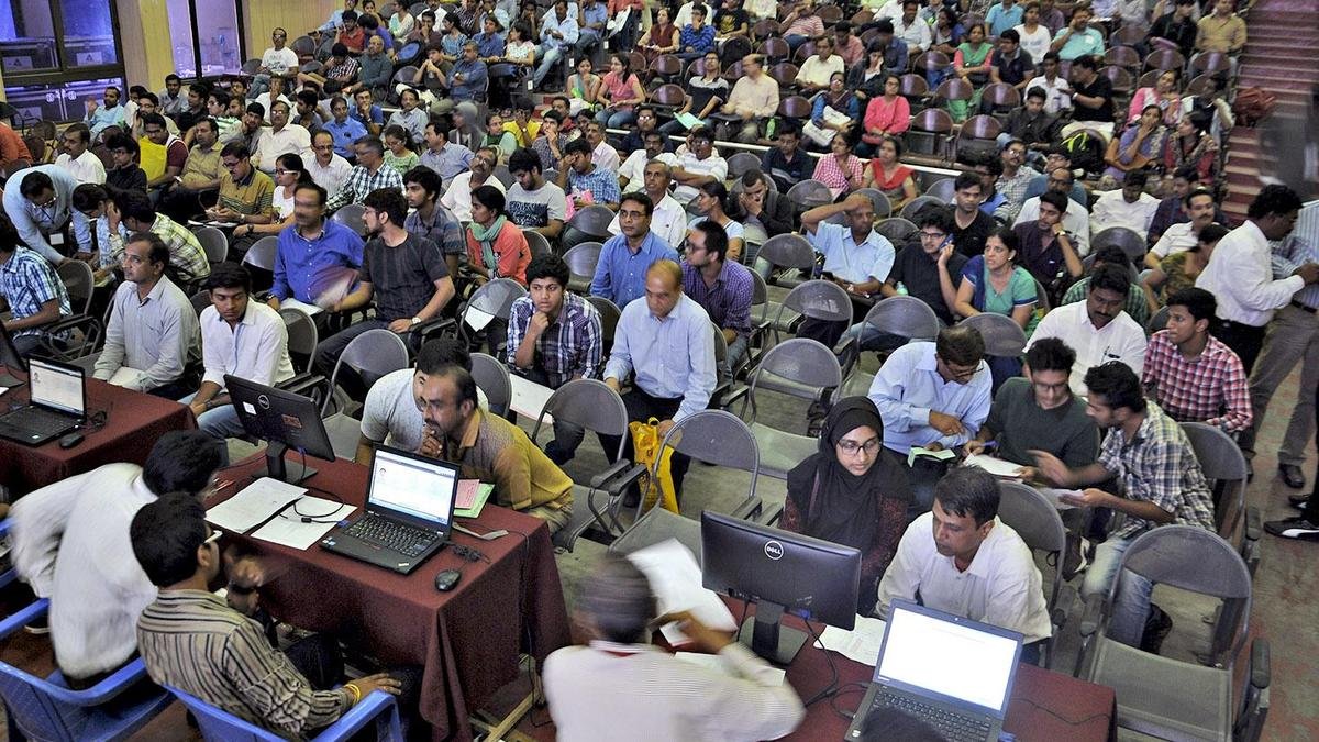 जाति प्रमाण पत्र जारी करने में देरी के कारण 11,000 एससी छात्र सीईटी काउंसलिंग में मौका खो सकते हैं
