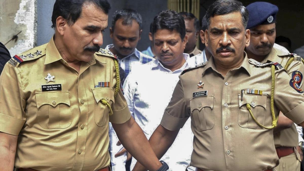 ठाणे कोर्ट ने महिला डॉक्टर पर हमले के आरोप में पूर्व नगरसेवक को पुलिस हिरासत में भेज दिया