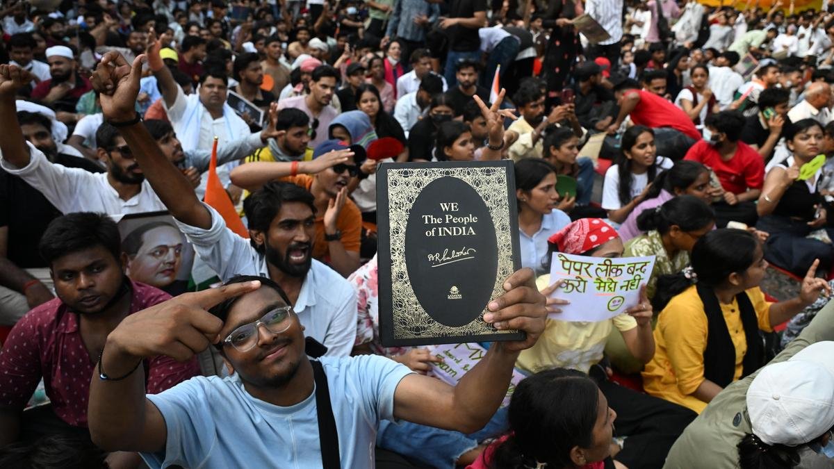 पेपर लीक से परे, विश्वास और संस्थागत अखंडता का सवाल है