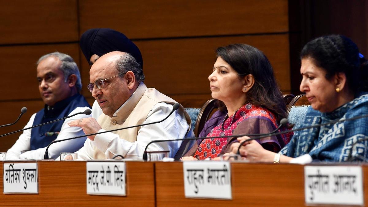 बढ़ती चिंताओं के बीच विशेषज्ञ E20 के अनुरूप, पूरी तरह से परीक्षण पर जोर देते हैं