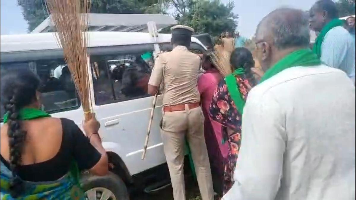 बिदादी सर्वे बवाल के बाद दो एफआईआर दर्ज