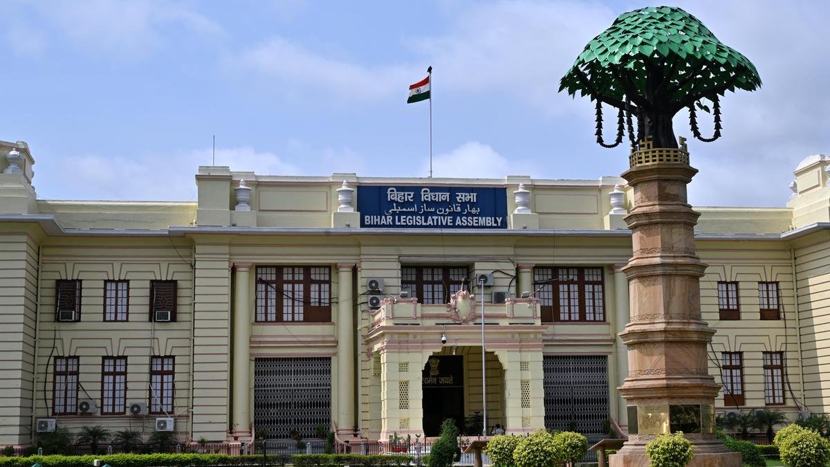 बिहार कैबिनेट ने ग्राम पंचायतों को पंचायतों में कर लगाने और एकत्र करने के लिए अधिकृत किया है