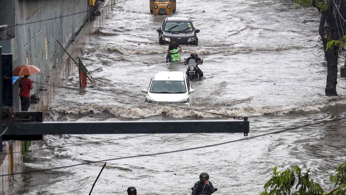 रेल मंत्रालय ने मुंबई में बारिश के बीच बुलेट ट्रेन सुरंग बनाने के काम की औपचारिक शुरुआत टाल दी